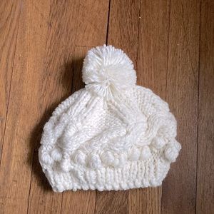 Free People Ivory Cable Knit Pom Pom Hat never worn